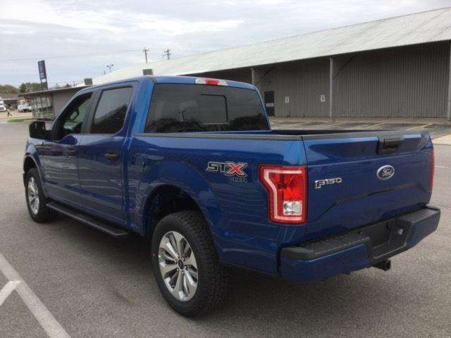 2017 Ford F-150 XL 4WD SuperCrew 5.5&#39; Box